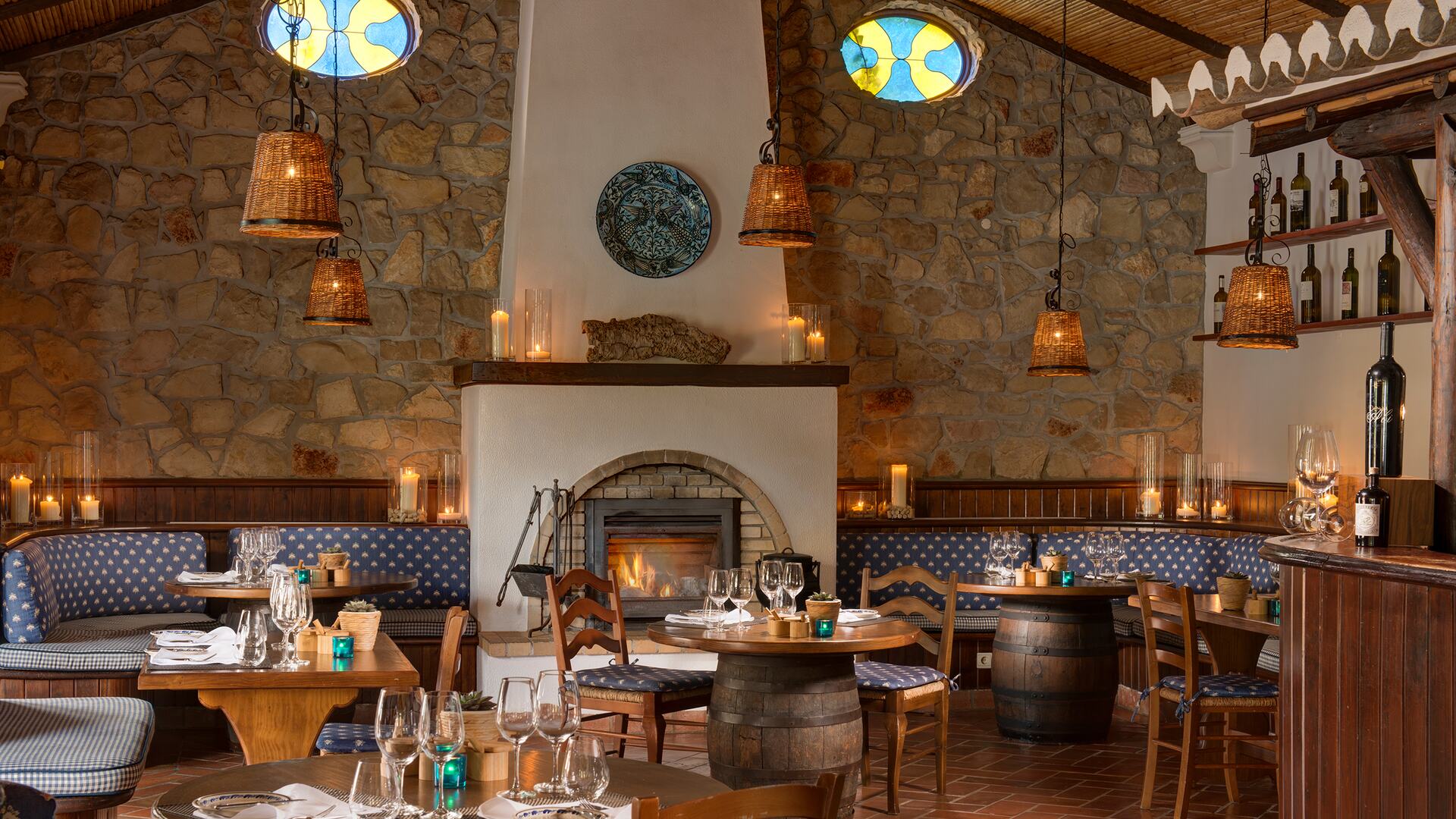 Restaurante Adega - VILA VITA Parc Resort & Spa